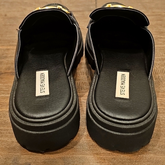 Steve Madden Black Chunky Mule Loafers with Gold Detailed Hardware Sz 9.5 - Picture 4 of 7